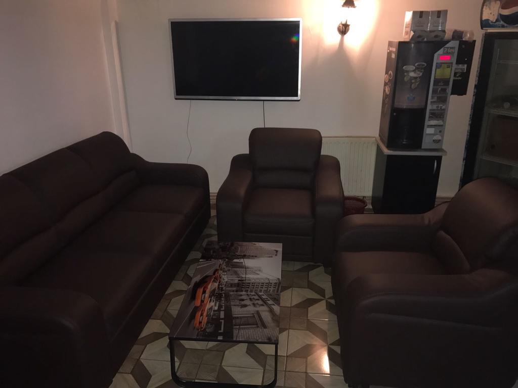 Pensiunea Marcello ياش المظهر الخارجي الصورة